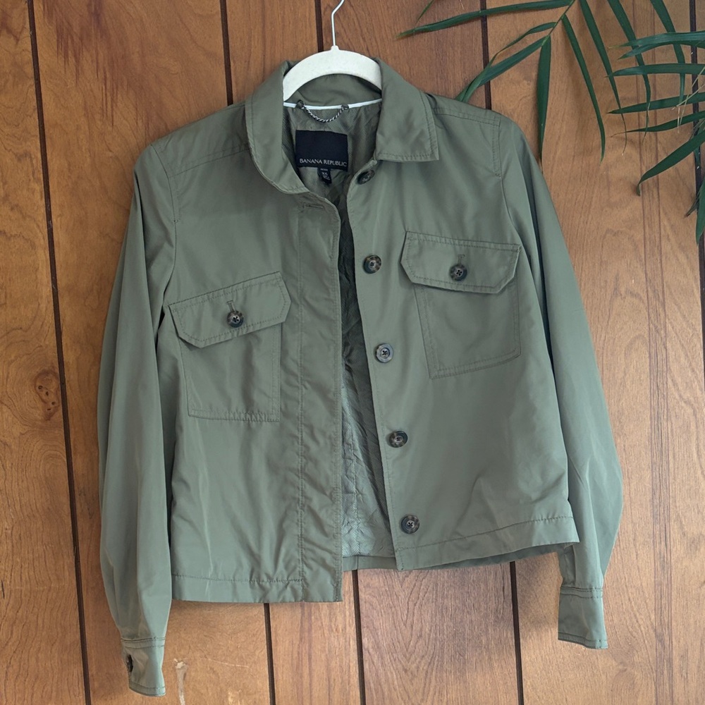 Banana Republic Sage Green Button-Up Jacket
